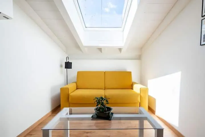 Villa Domus: Modern Loft In The Center Of Parma Ferienhaus